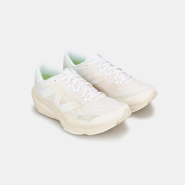 New Balance FuelCell Rebel v4 White Linen "S36